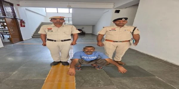 नूंह पुलिस की बड़ी कार्रवाई: साइबर ठगी, वाहन चोरी और पुराने मामलों में छह आरोपी गिरफ्तार