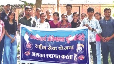 स्वयंसेवकों ने श्रमदान से एसएसपीयू परिसर और सार्वजनिक स्थलों की सफाई कर किया जागरूक