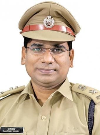 छत्तीसगढ़ के आईपीएस संतोष सिंह ने संभाली दिल्ली मेट्रो की सुरक्षा की कमान