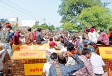 कवर्धा में किसान आंदोलन जारी, डेढ़ हजार ट्रैक्टरों के साथ किसानों का चक्काजाम, चारों तरफ से घिरा, लंबा जाम