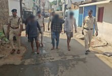 जिस गली में उत्पात मचाया उसी में सिर झुकाकर कर जुलूस में निकले बदमाश