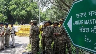 यहाँ धरना-प्रदर्शन मना है! जंतर-मंतर पर प्रोटेस्ट पर पाबंदी लगाने पर उठे सवाल