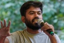 कॉकरोच जनता पार्टी के अभिजीत दीपके ने विपक्ष के मार्च पर क्या कहा?