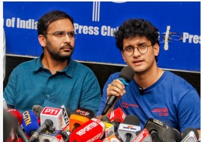 दिल्ली पुलिस का जवाब, 'बार-बार कानून तोड़ने व दूसरों को उकसाने के आरोप में गिरफ्तार किए गए सौरभ दास और आशुतोष'