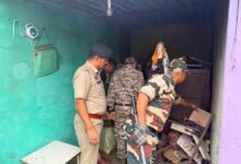 दुर्ग में सुबह पुलिस की बड़ी दबिश, 200 जवानों ने खंगाले संदिग्धों के ठिकाने, 2 वारंटी बंदी