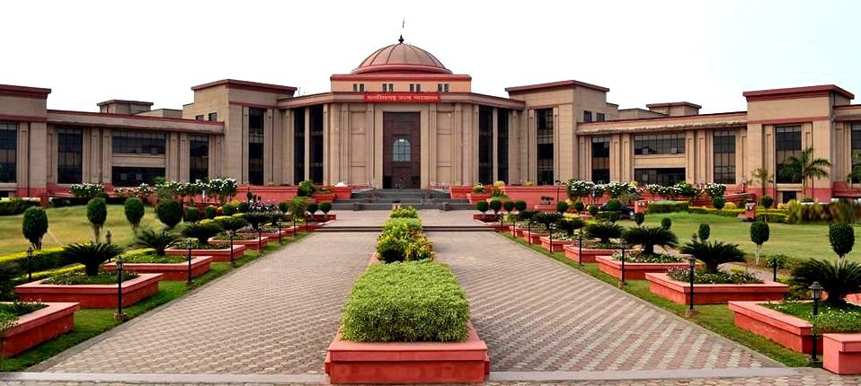 शादी के बाद बदला नाम, तलाक के बाद पुराना नाम बहाल होगा