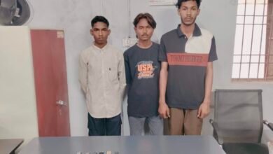 टिकरापारा से जाकर डंगनिया में सेंध लगाने वाले तीन गिरफ्तार, डेढ़ लाख के जेवर बरामद