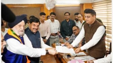 केंद्रीय मंत्री हरदीप पुरी ने मध्य प्रदेश से राज्यसभा के लिए नामांकन भरा
