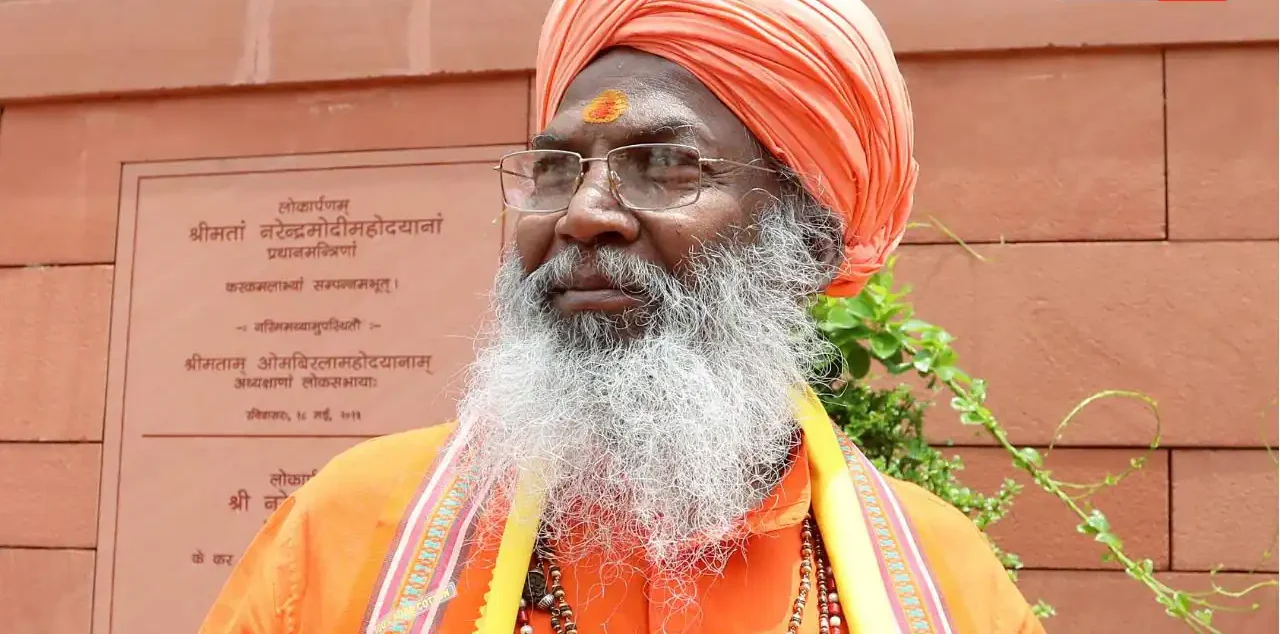 CEC-SIR विवाद पर साक्षी महाराज बोले- 'ज्ञानेश कुमार की उतारो आरती'