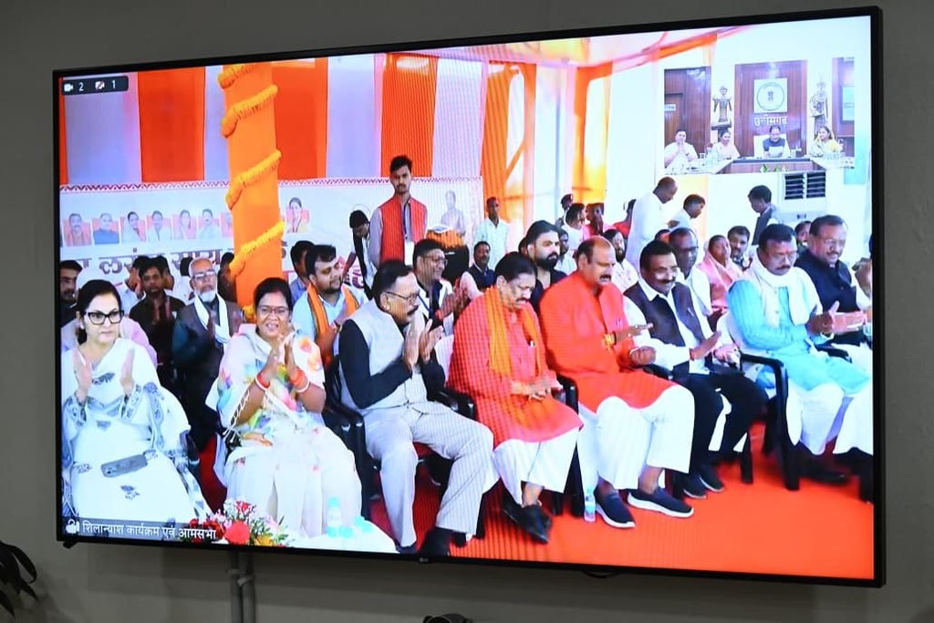 सूरजपुर को ₹232 करोड़ से अधिक के विकास कार्यों की सौगात, CM विष्णु देव साय ने किया लोकार्पण और भूमिपूजन