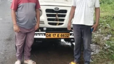 कलेक्टर विनय लंगेह के निर्देश पर सरायपाली अनुविभाग में 8 जांच चौकियां स्थापित, संदिग्ध गतिविधियों पर प्रशासन की नजर, अवैध धान परिवहन पर प्रशासन का शिकंजा, 8 बिच…